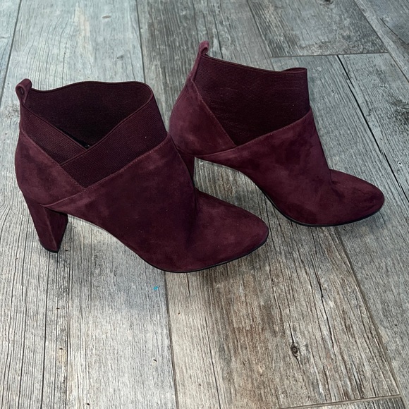 Nine West booties - Picture 1 of 6